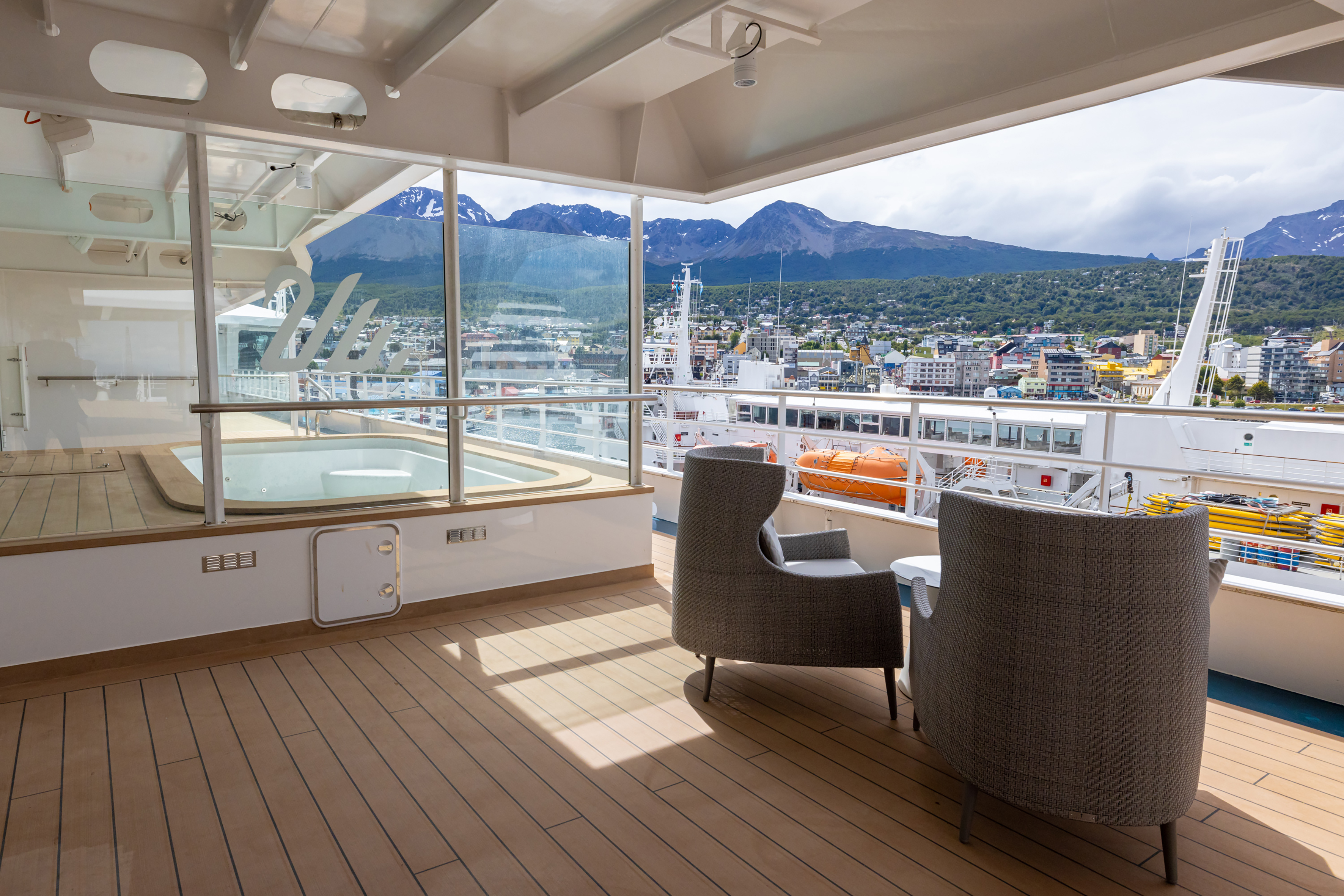 Swimming Pool on SH Minerva
